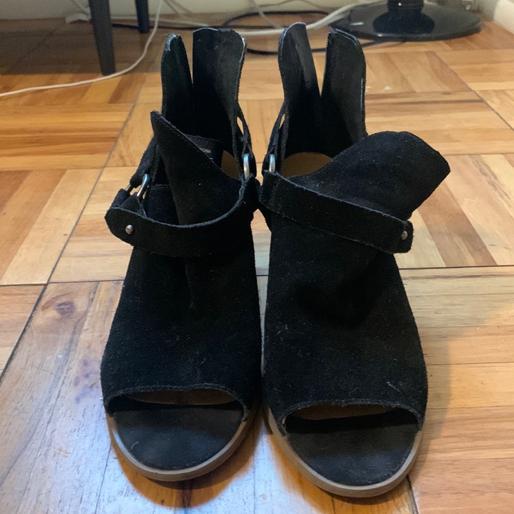 Crown Vintage Peep Toe Booties
